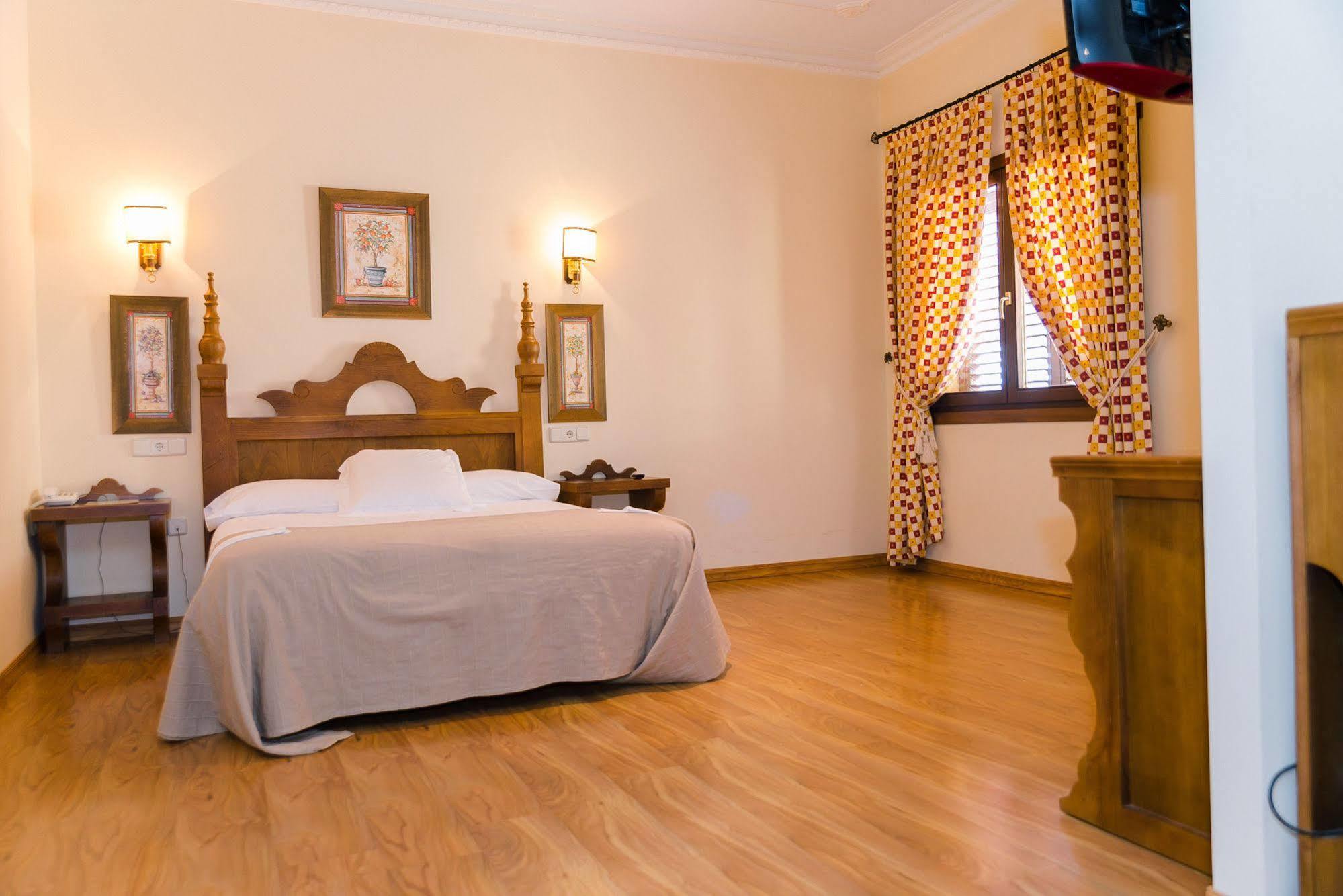 Complejo Hostelero Paladium Villamartín 외부 사진