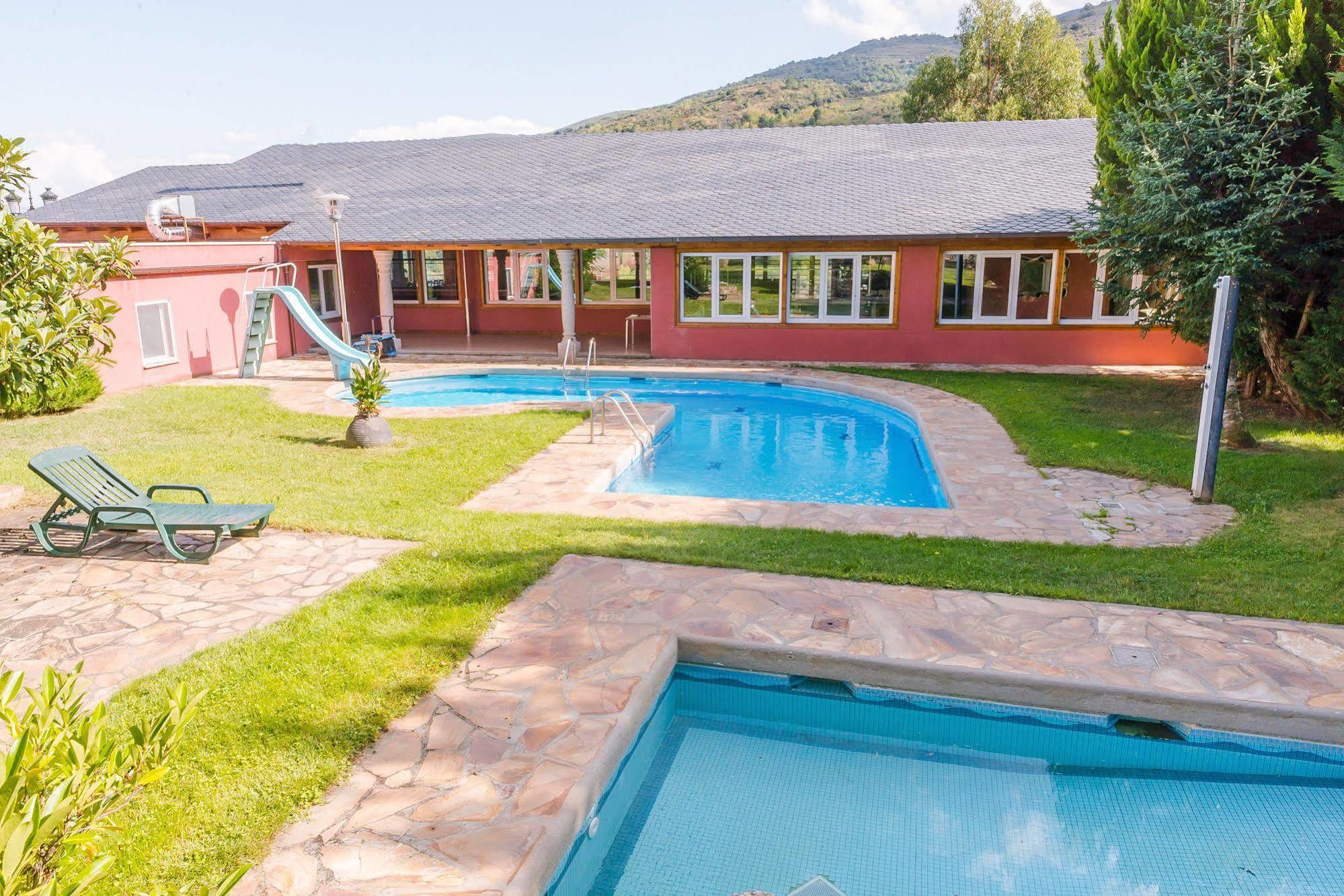 Complejo Hostelero Paladium Villamartín 외부 사진